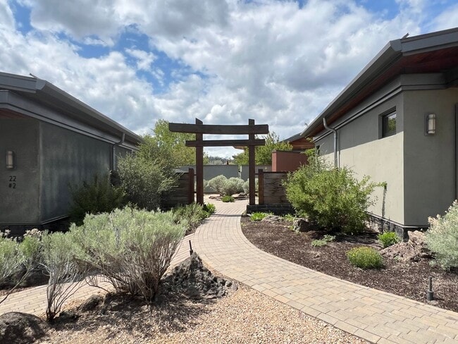 Building Photo - Live Sustainably with Mountain Views at De...