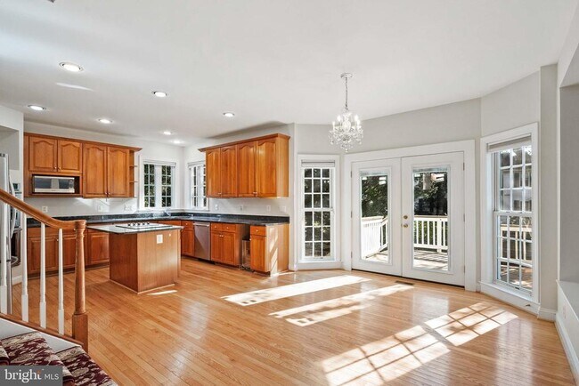 Building Photo - 2393 Watters Glen Ct