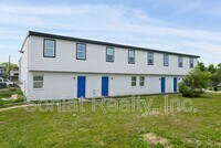 Building Photo - 7760 N Coronet Ct