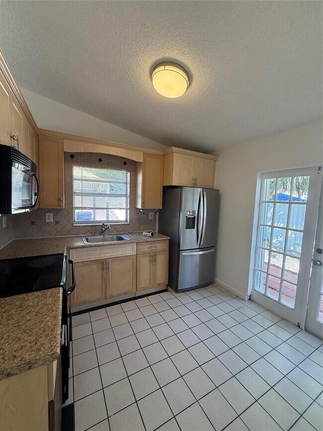 Building Photo - 19783 NW 64th Pl