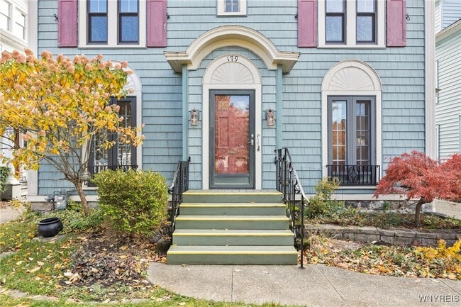 Building Photo - 179 Admiral Rd