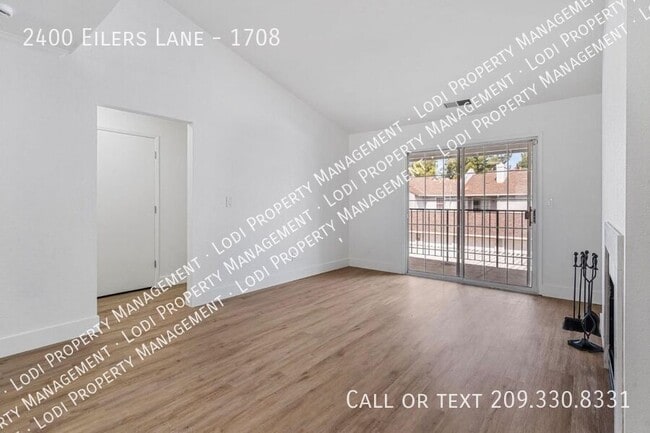 Building Photo - 2400 Eilers Ln