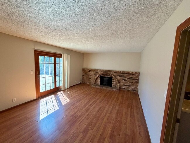 Building Photo - 478 Churchill Park Dr