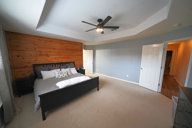 Building Photo - Gorgeous 5 Bedroom Rental in Cibolo! Realtor Commmission: $400