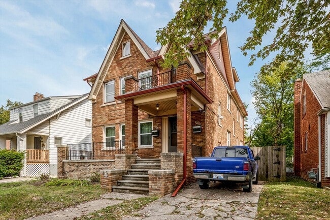 Building Photo - 3998 Haverhill St
