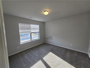 Building Photo - 647 Skye Dr