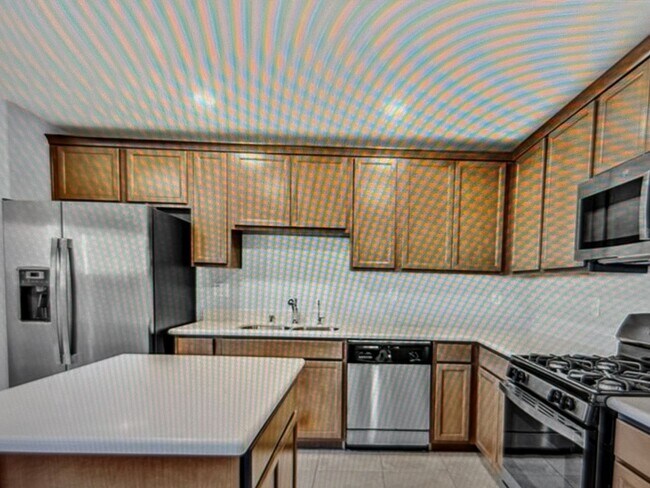 Building Photo - Magnificent Townhome Located In Quail Ridge Community!