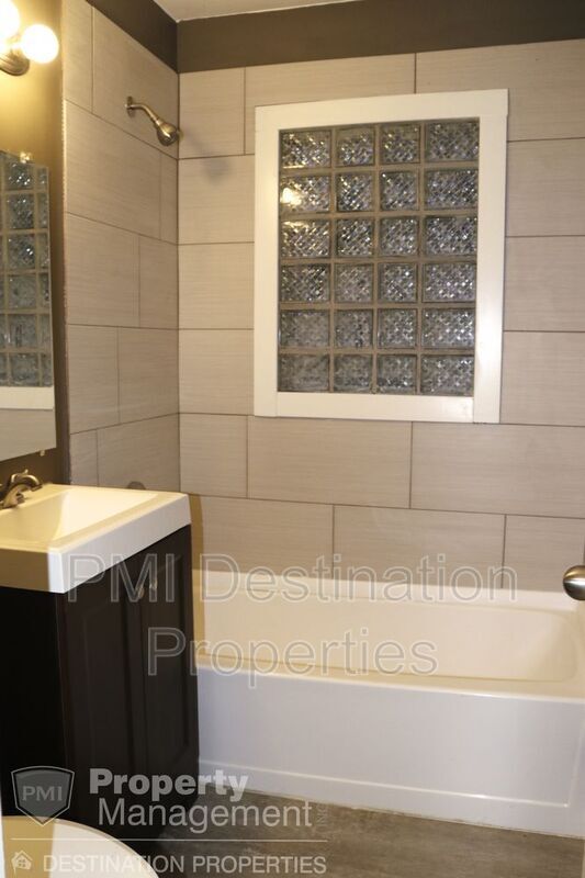 Building Photo - 1103 N Atherton Rd