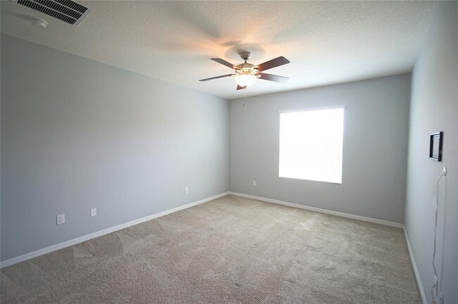 Building Photo - 6911 Breezy Palm Dr