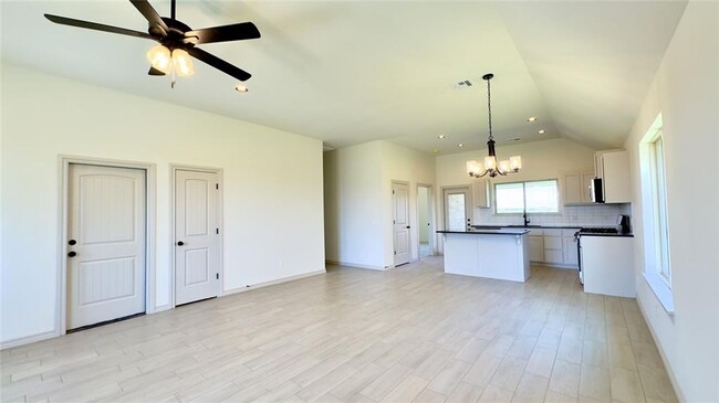 Building Photo - Brand New Construction in Savannah Estates!