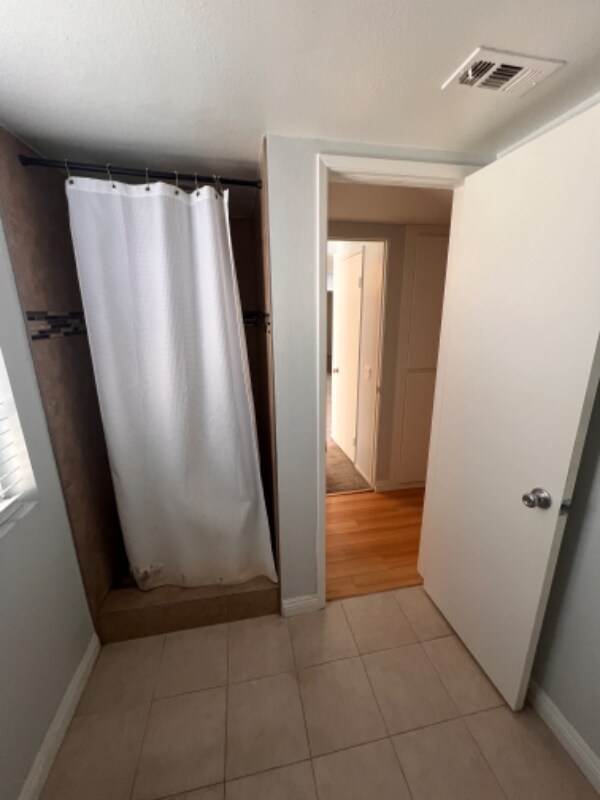 Building Photo - 2380 W Orangethorpe Ave