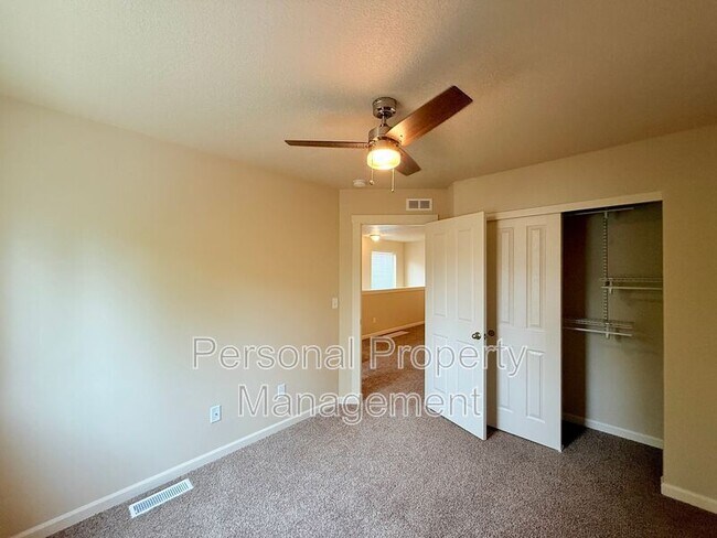 Building Photo - 146 NW 76th St