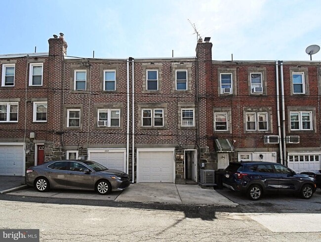 Building Photo - 2219 Ardmore Ave