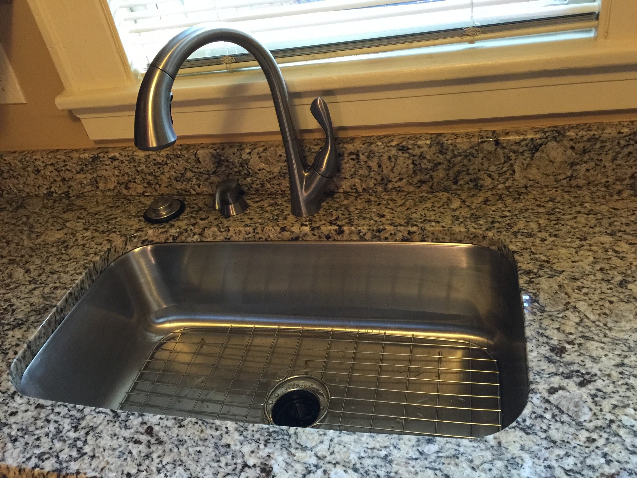 deep stainless sink with granite countertops - 418 Clement Ave