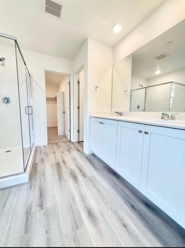 Building Photo - 2476 Cellar St