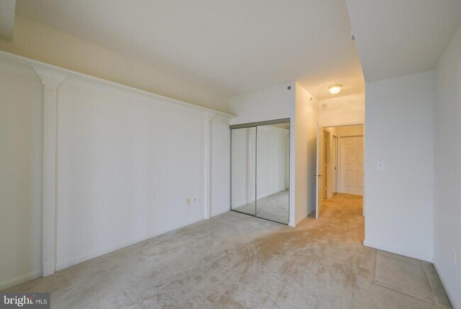 Building Photo - 3100 N Leisure World Blvd