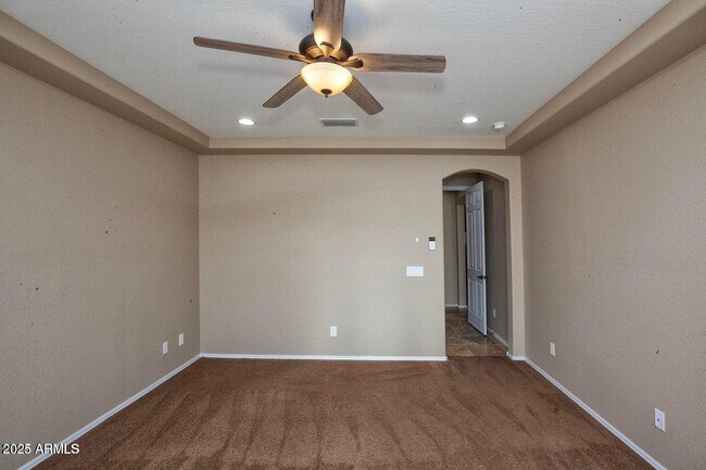 Building Photo - 21883 N 263rd Dr