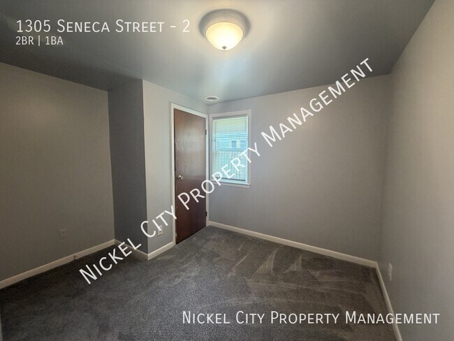 Building Photo - 1305 Seneca St