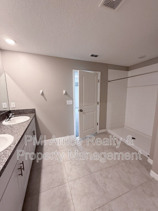 Building Photo - 12903 Wildflower Meadow Dr