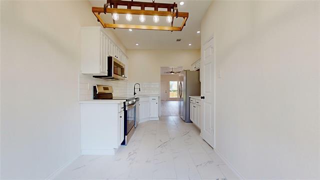 Building Photo - 2605 Strother Dr