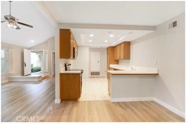Building Photo - 88 Summerstone
