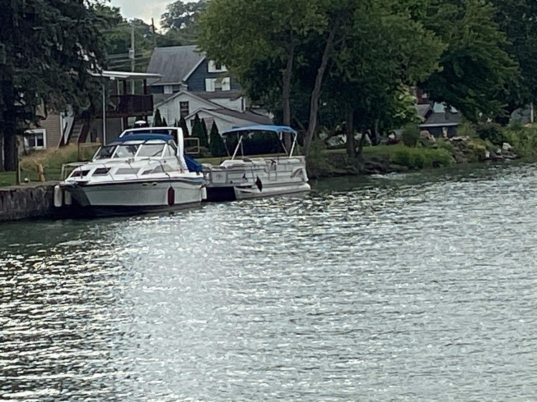 Building Photo - 4444 Main St