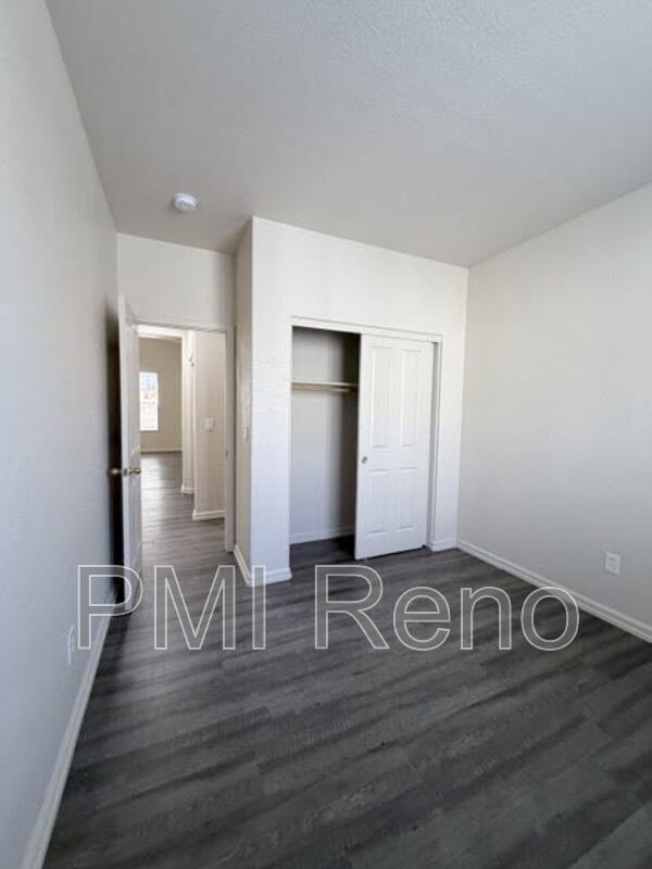 Building Photo - 3736 Culpepper Dr