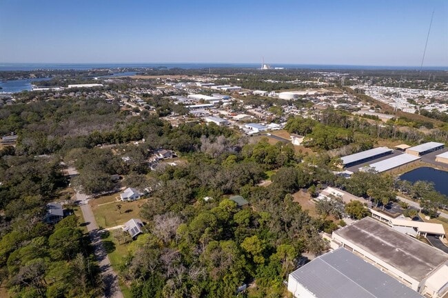 Building Photo - 1343 Highland Ave NW