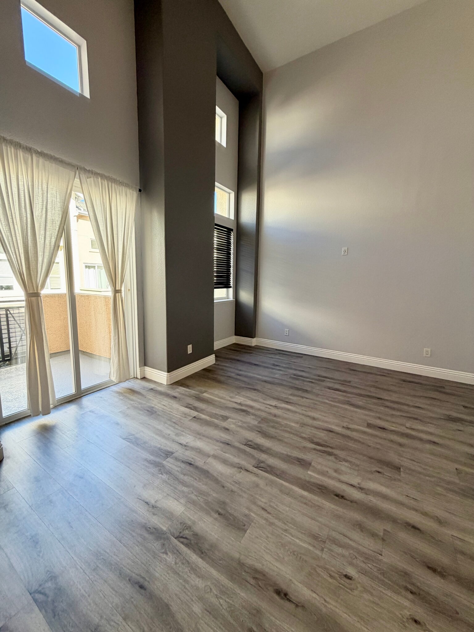 Patio / Living room - 4942 Haight Trl