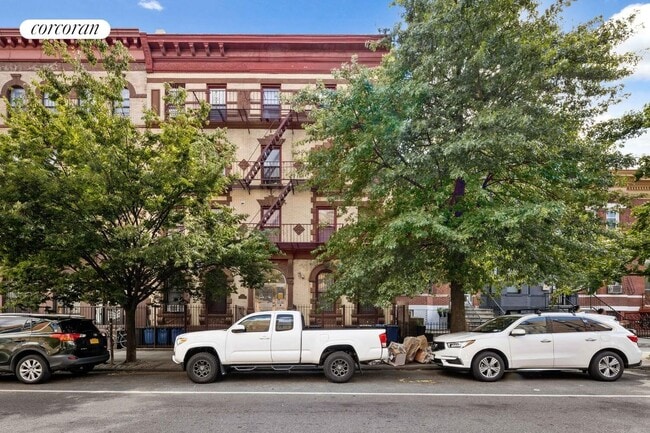 Building Photo - 442 St Marks Ave