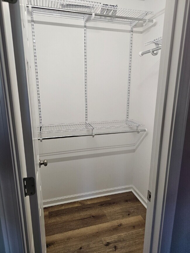 Building Photo - Brick Duplex for Rent Just Minutes from Lincolnton!