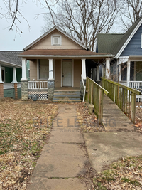 Building Photo - Charming 2-Bedroom Home with Fenced Yard