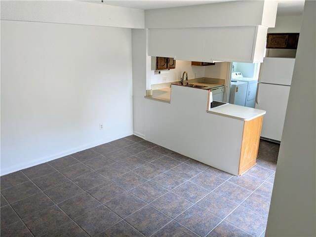 Building Photo - 850 Asheville Dr