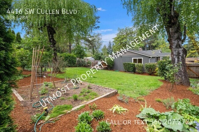 Building Photo - 4416 SW Cullen Blvd