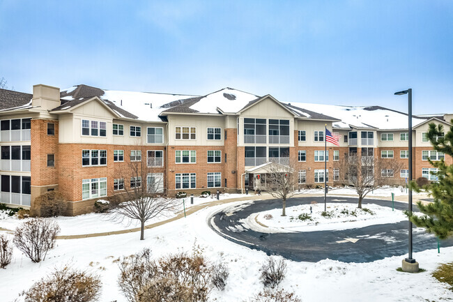 Building Photo - Summerhill of Maplewood