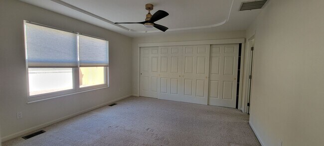 Building Photo - 2213 Twinflower W