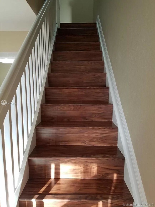 Building Photo - 3720 NE 4th Terrace