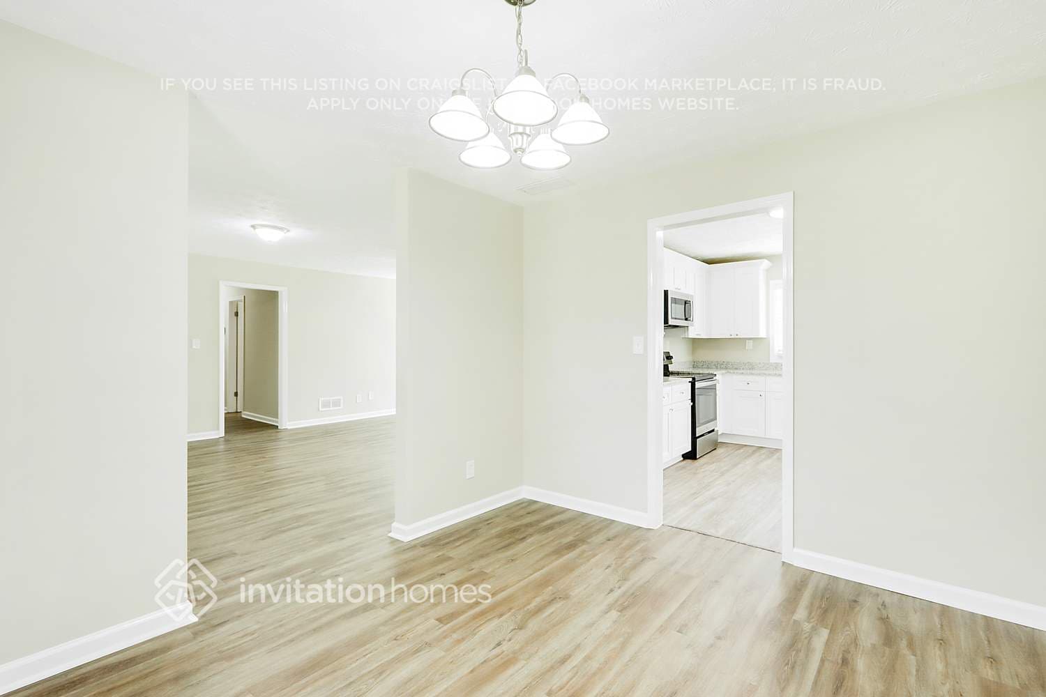 Building Photo - 65 Salem Meadow Dr