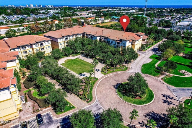 Building Photo - 1106 S Beach Pkwy