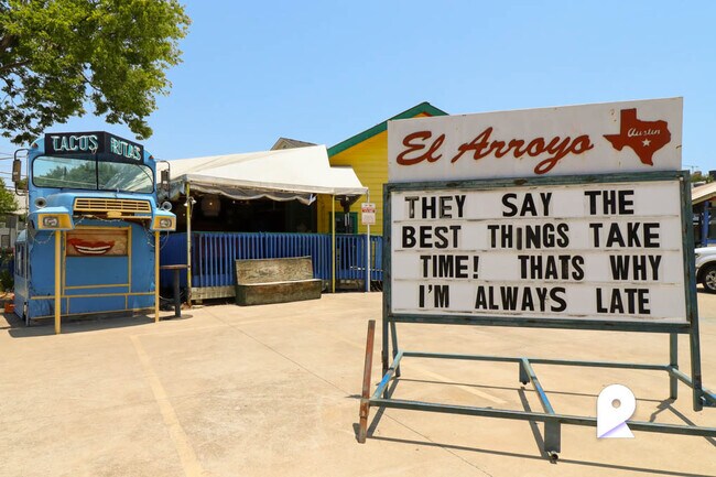 Building Photo - 1211 W 8th St