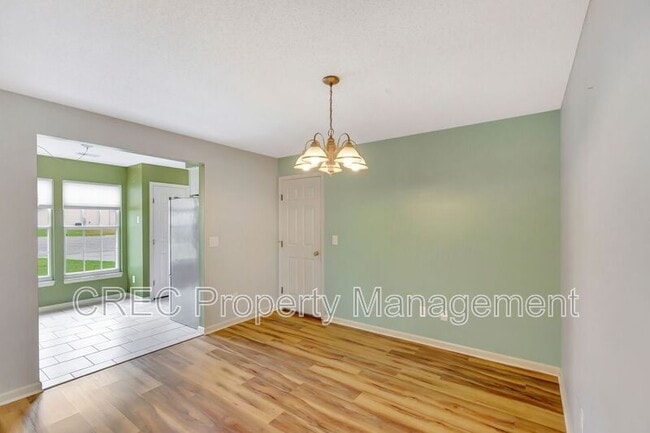 Building Photo - 207 Lynton Ct