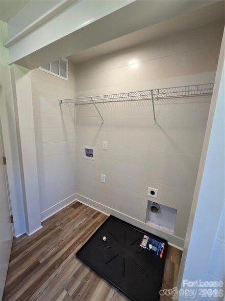 Building Photo - 105 A Kluttz St