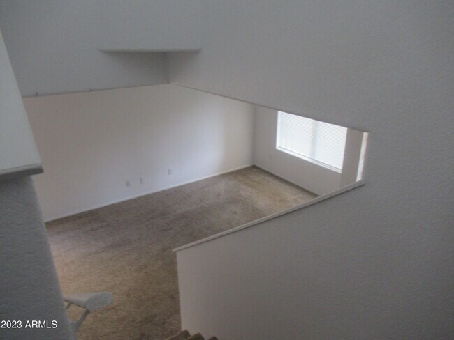 Building Photo - 16240 W Moreland St