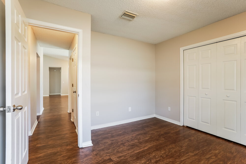 Building Photo - 8245 Hamden Cir W