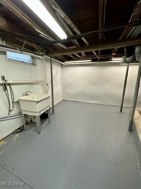 Building Photo - 422 W Smith Rd