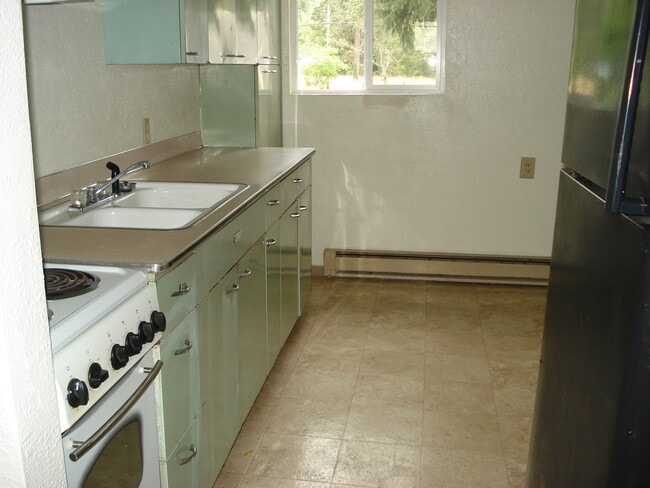 Building Photo - ~Cute One Bedroom House~