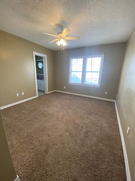 Master bedroom - 2423 26th St