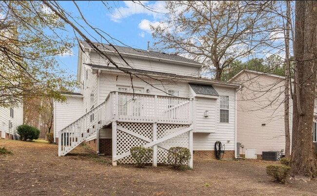 Building Photo - Charming 2-Story Home in Sought After Apex, NC