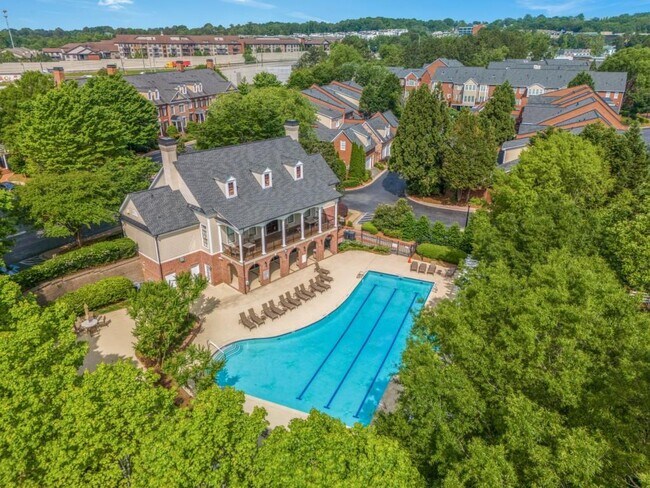 Building Photo - 4955 Ivy Ridge Dr SE