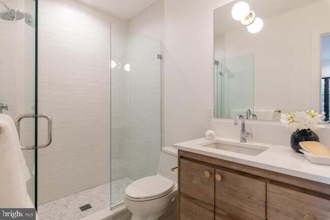 Building Photo - 1844 3rd St NW